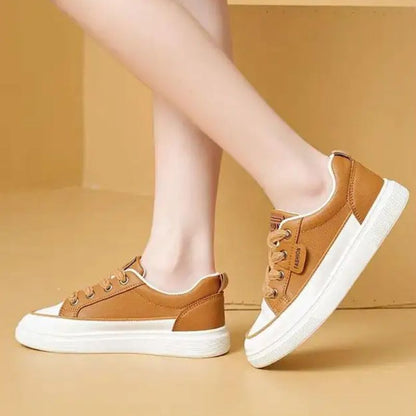 Women's Fashionable Casual Thick Bottom Breathable Leather Board Shoes
